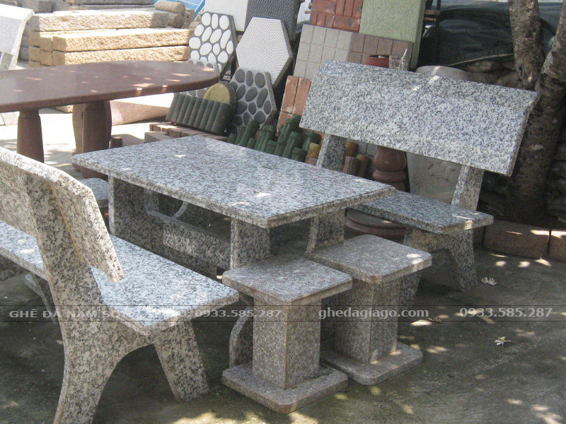 Mẫu bàn ghế đá granite